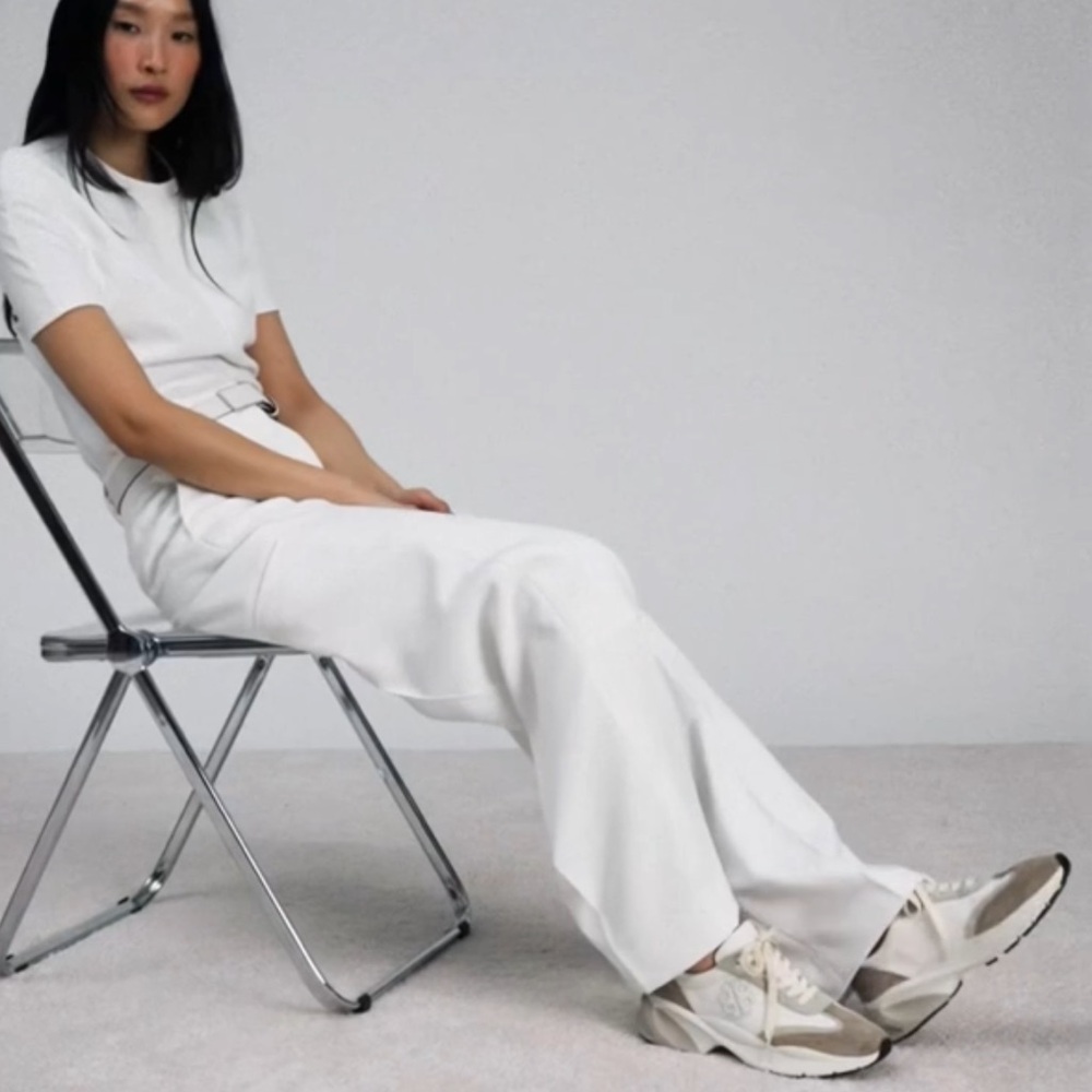 Tory Burch good luck trainer